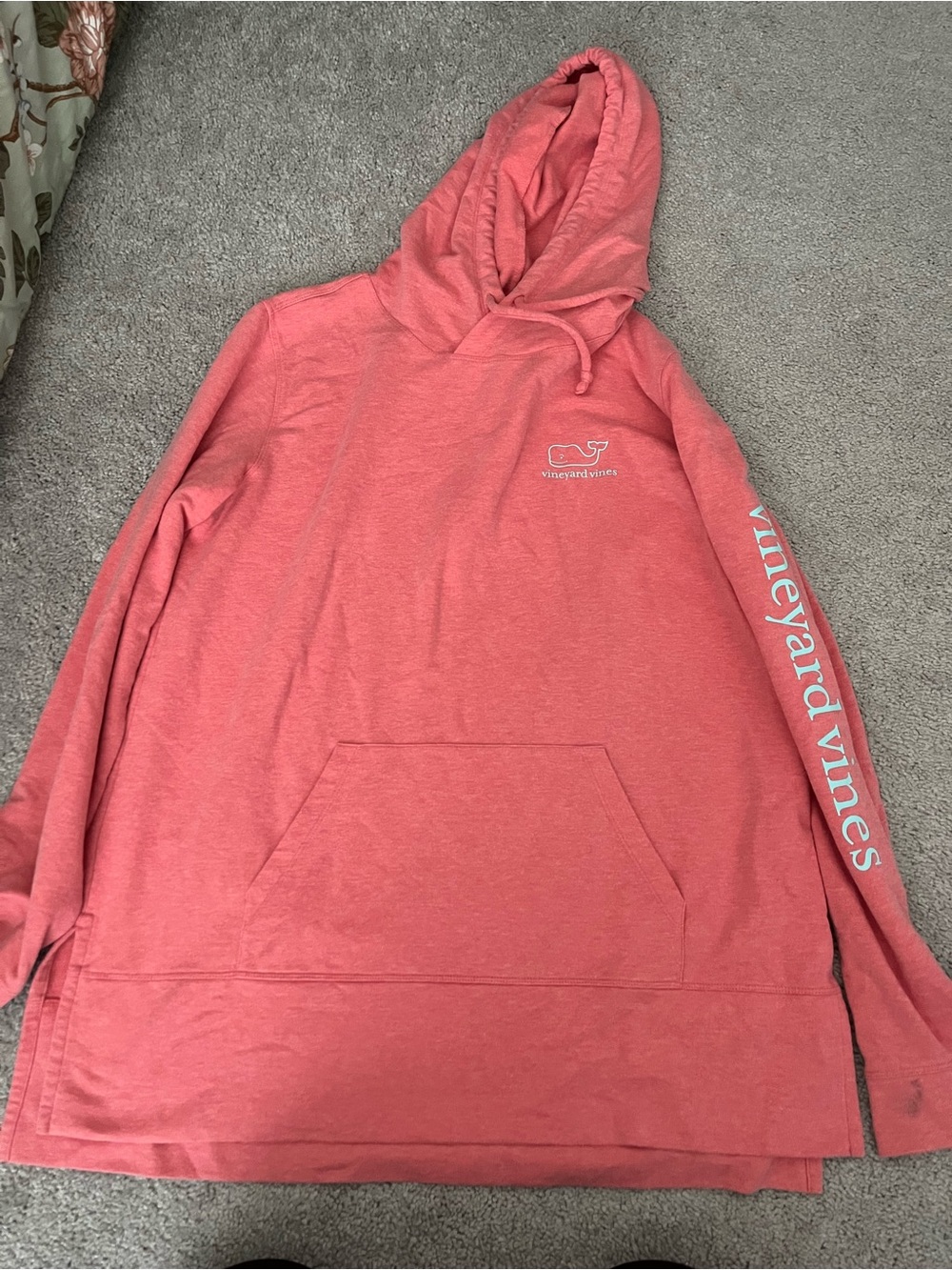 Vineyard Vines Woman Coral Pullover Hoodie with Whale Logo